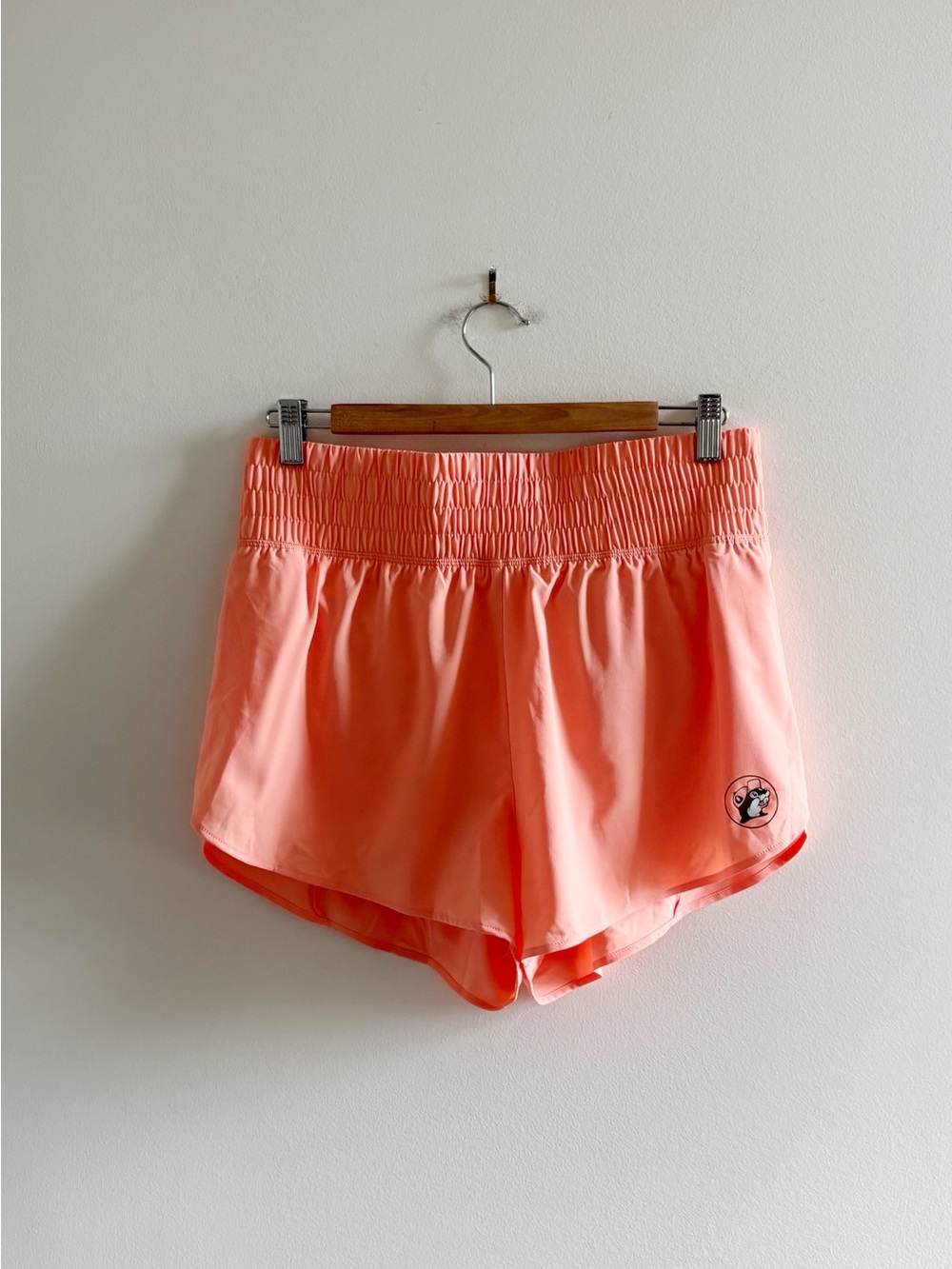 NWOT BUC-EE’S Women’s Lightweight Performance Shorts in Orange Sz Medium